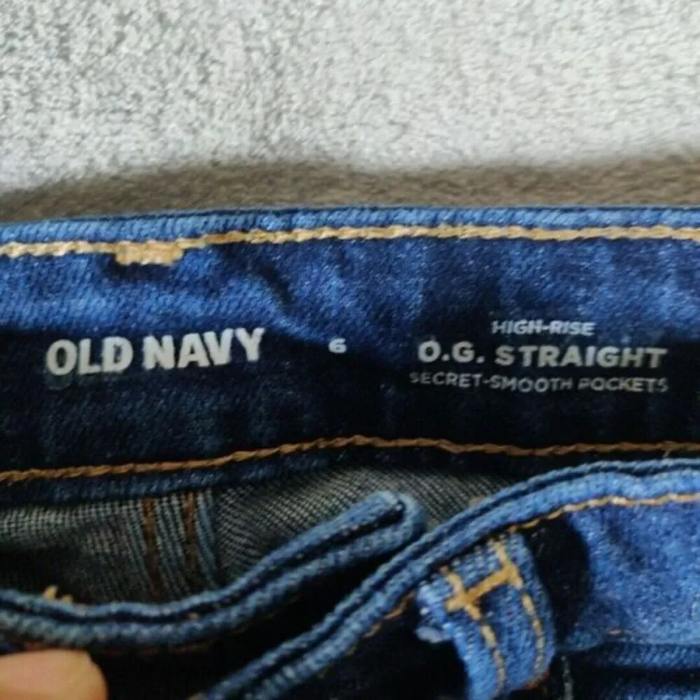 Old Navy Jean Shorts Womens‎ 6 Blue Denim High Rise O.G. Straight  Distressed